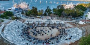 Antik Tiyatronun Restorasyon İhalesi 4,5 Milyona Yapıldı. Antik Tiyatronun Restorasyon İhalesi Antik Tiyatronun Restorasyon İhalesi